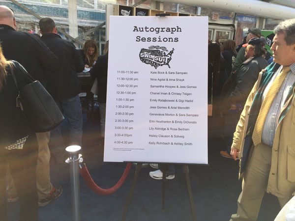 autograph-session.jpg